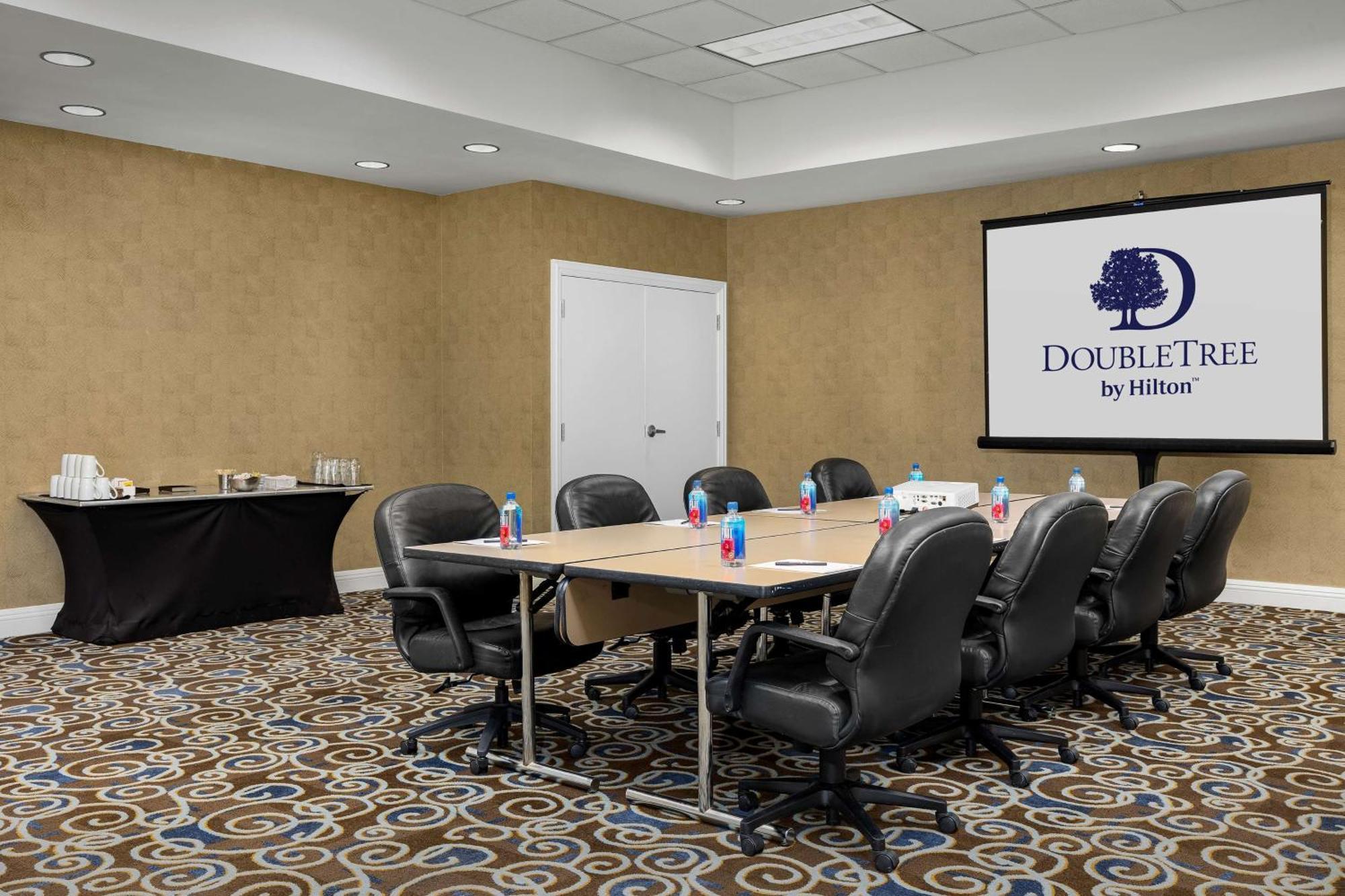 Doubletree By Hilton Chicago O'Hare Airport-Rosemont Ξενοδοχείο Εξωτερικό φωτογραφία